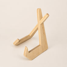 Natural Wooden Display Stand -  حامل عرض خشبي من الخشب الطبيعي